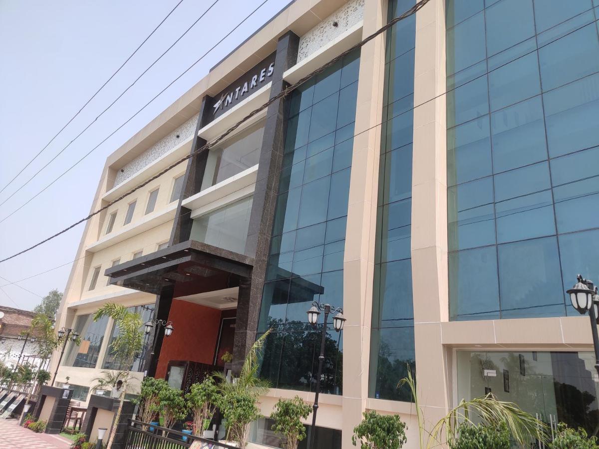 Antares By Rajlaxmi Lucknow Exterior foto